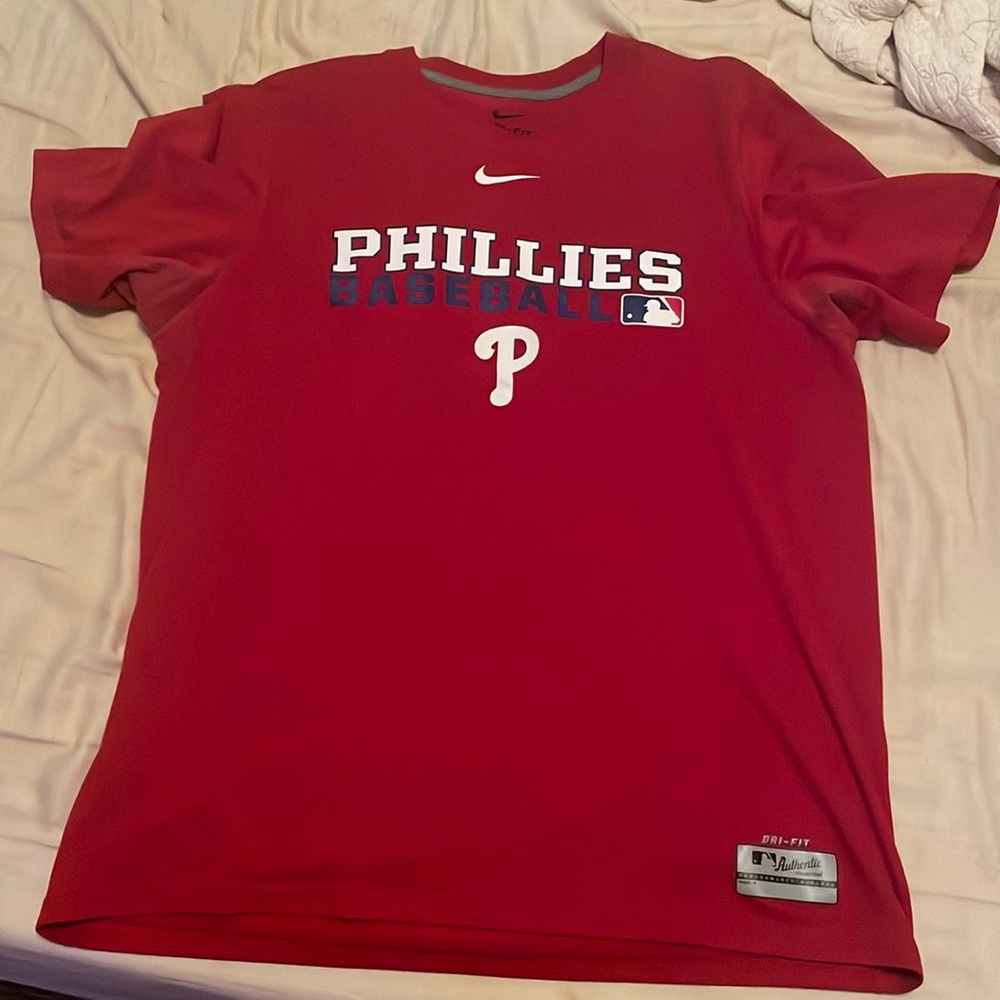 Phillies baseball tee